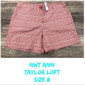 🆕 Ann Taylor Loft Shorts Size 8